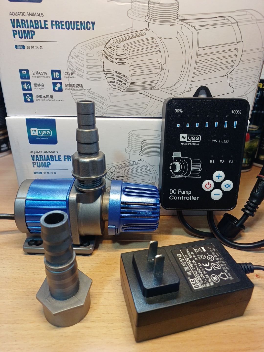 Yee Variable Frequency Dc Aquarium Water Pump Adjustable Flow With Controller 35W 4000L/H